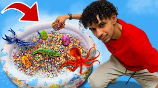 Comprei todos os brinquedos que crescem na água que encontrei!