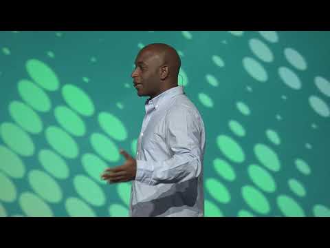 Building cloud-native applications with Kubernetes and Istio, by Kelsey Hightower