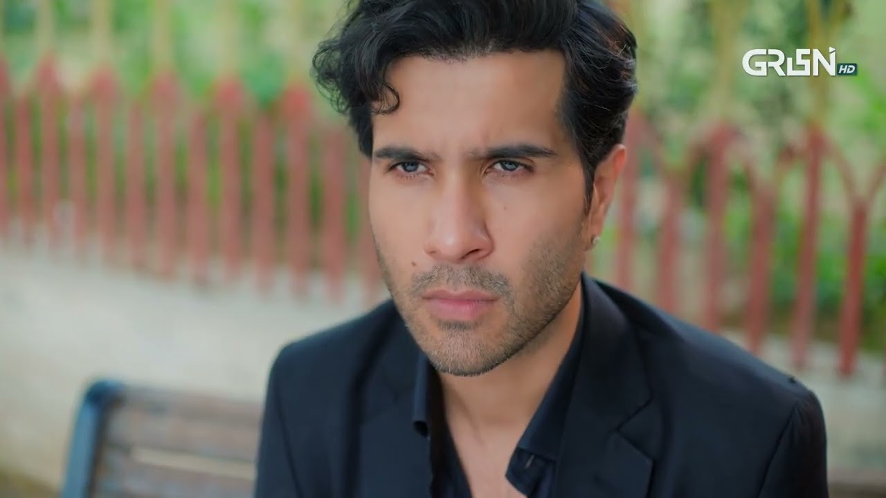 Shazil Ishq Ka Imtehan Dete Huye | Main Zameen Tu Aasmaan | Feroze Khan - Hiba Bukhari | Green TV