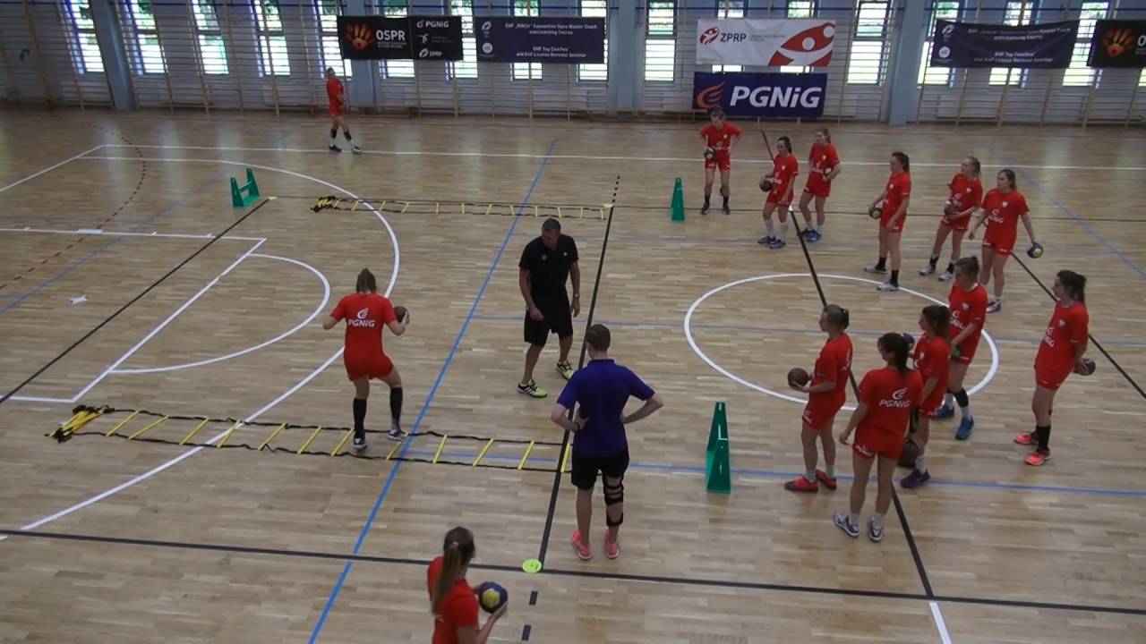 Condition and coordination exercises combined with shots by EHF Lecturer Peter Kovacs
