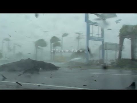 Hurricane Charley - A Storm Chaser's Nightmare in Florida