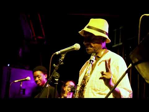 PEPETA BANGO by MZEE NGALA ft GOGOSIMO BAND BANGO MUSIC