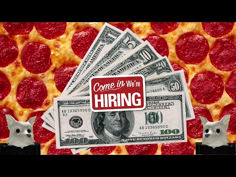 I GOT A JOB IN ROBLOX ?!?!?!?! (Work at a Pizza Place)