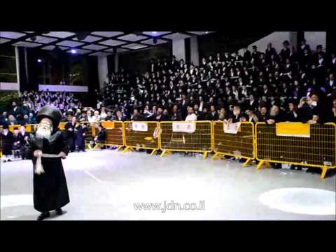 Wedding Of Kretchnif Rebbe Grandchildren - Sivan 5775