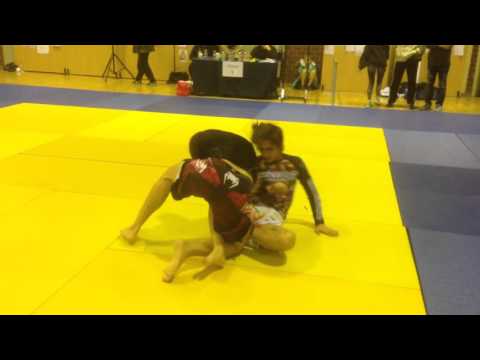 Ilias Dikelis vs Nikos Tsilopoulos Open class/blue belts/Adults NoGi Greek Nationals 2015