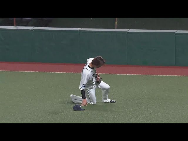 【3回表】ライオンズ・金子侑司 チャンスの芽を摘むスライディングキャッチ!! 2022年3月15日 埼玉西武ライオンズ 対 北海道日本ハムファイターズ