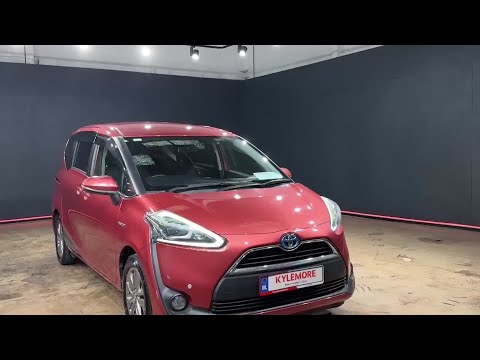 Toyota Sienta 1.5 HYBRID 7 SEATER - POWER SLIDING - Image 2