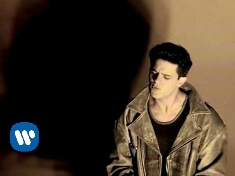 Alejandro Sanz - Pisando Fuerte (Video Oficial)