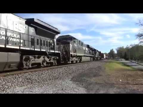NS train 6717 w/ SD60I leader Norcross GA 03-30-2015