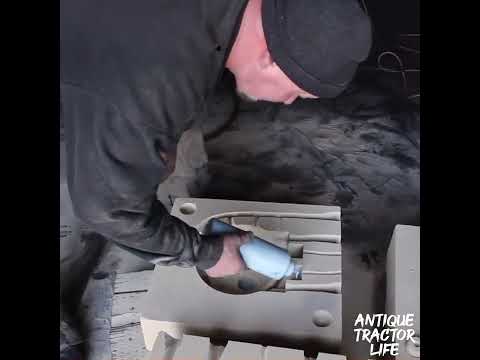 Preparing No Bake Sand Molds and Pouring Liquid Cast Iron For Engine Cylinder Head - Antique Tractor