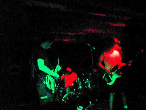 Klutz - úryvek Hamburger, hranolky a coca-cola