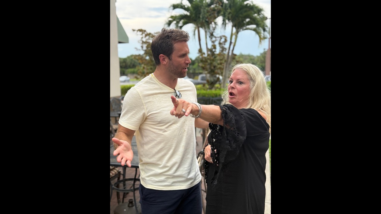 When Ben shows up to Michael’s gig and Mary tells him to leave!
