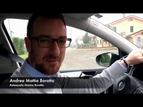 Insalata di ananas di lentiggine Faccia ovale con lentiggini