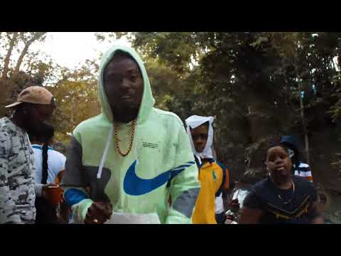 Sadike, Mitri - Run Di Road (Official Music Video)