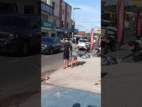 avenida centro de castelo do Piauí