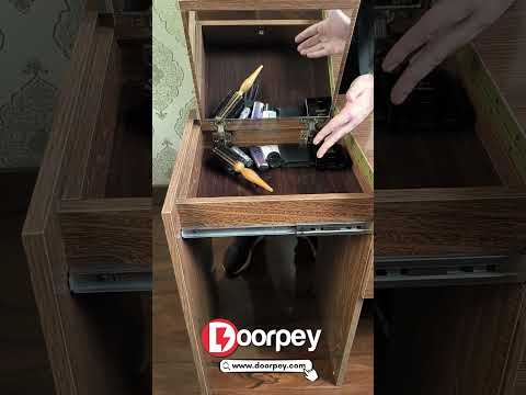 Product video thumbnail