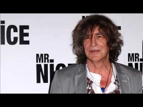 Ex-drug smuggler Howard Marks has inoperable cancer