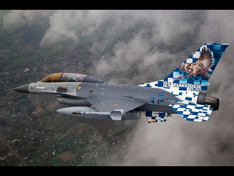 F-16 Fighter pilot passes out, jet goes into free fall