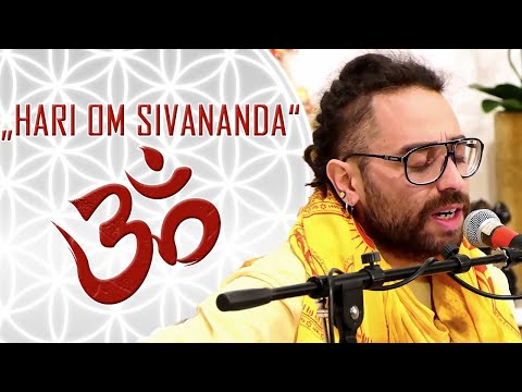 Momo Jii und Rada Prema - Kirtan band live Session - Hari Om Sivananda