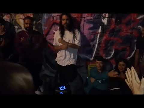 Tifus vs Spino Ian - 32avos - REAL RAW BATTLES Ep.1