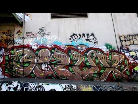 Underdog Cru - Industriestandard feat. Pussi (Zu viel des Guten 2001)