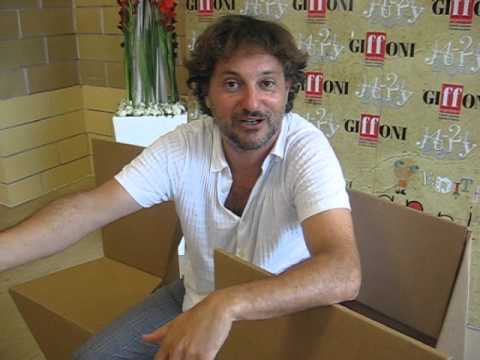 Leonardo Pieraccioni saluta Ragazza Moderna