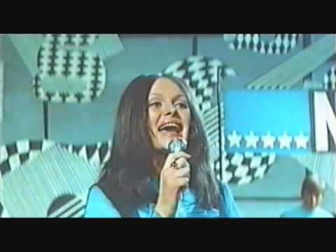 Ada Rusowicz & "Niebiesko-Czarni" - NIE BĄDŹ NA MNIE TAKI ZŁY