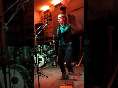 Katariin Raska - Õhus on suve