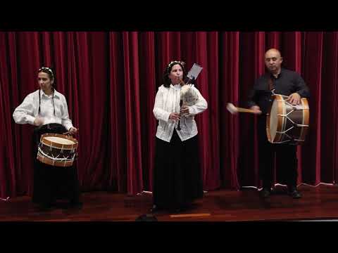 Ó Ferreiro Guarda a Filha