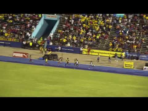 Gibson McCook Relays 2018 Girls 4x200m Open Final