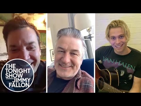 ザ・トゥナイト・ショーアットホーム版（アレック・ボールドウィン、夏の5秒 (The Tonight Show: At Home Edition (Alec Baldwin, 5 Seconds of Summer))
