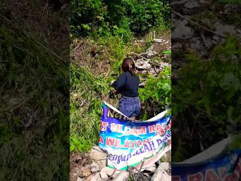 intip cewek cantik di semak semak lagi 🙈🙈 #short