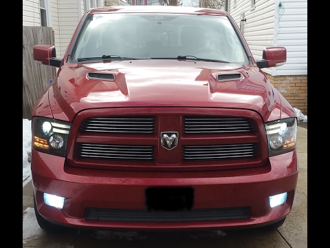 VipMotoz Dodge Ram 1500 Projector Headlights