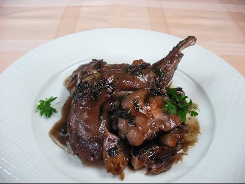 Conejo al ajillo