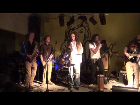 Irie Lion - Live at Spotlight  #2  (JH Sjaloom, Machelen)