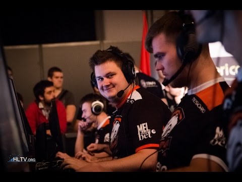 Snax Insane Knifing skill