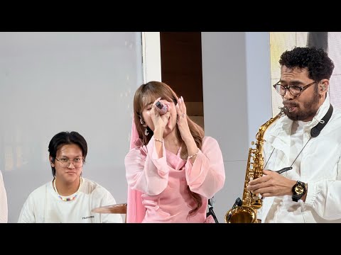 Ghea indrawari - 1000x (live at botani square Bogor)