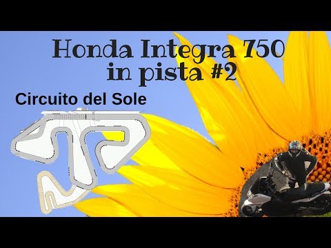 Honda Integra 750 on track #2 - Circuito del Sole