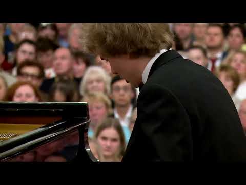 Ivan Bessonov - Tchaikovsky. Nutcracker Suite. Intermezzo