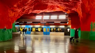 Stockholm Walks: Subway art walk in the Solna centrum subway station.