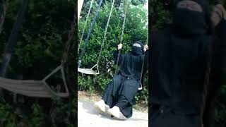 Download lagu Wanita bercadar main ayunan #shorts mp3 Download lagu Wanita bercadar main ayunan #shorts mp3