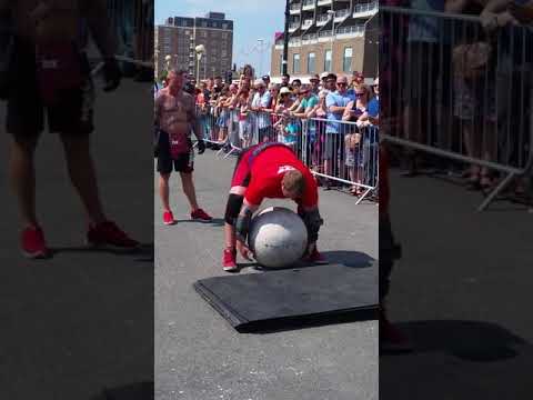 Official world record  200kg-440lb  atlas stone lifted to my shoulder
