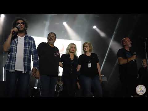 Bénévoles de l'asso 1MaxDeBruit - Rockfest 2024