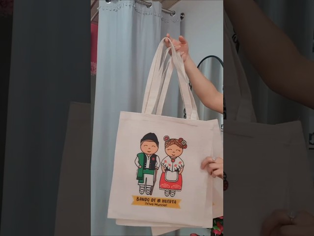 Vídeo relacionado con Pack Regalo Mujer, Botella Agua personalizada, Bolsa personalizada, Tote Bag Tela, Bolsos Mujer Verano 2025, Regalos Personalizados (CARACOLA)