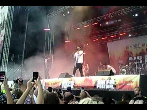 Eric Saade -Hearts in the air ft. J- Son   live