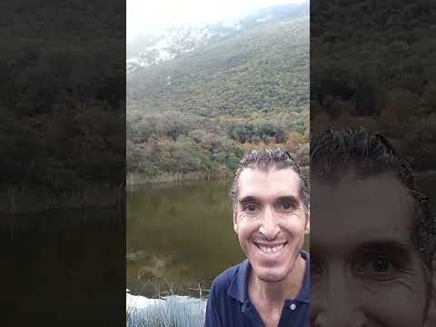 l'altro lago di Portonovo (è vicino alla chiesa romanica e si chiama "Lago Profondo")