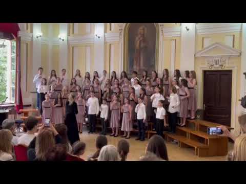 Hor OŠ "Jovan Popović" Novi Sad  "Bre Petrunko"  dirigent Branislava Maravić