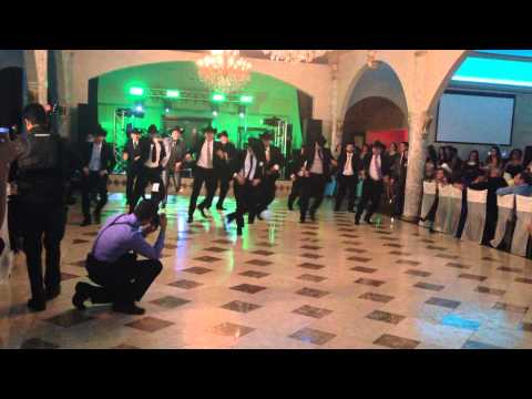 Ex-Alumnos del Ballet Folklorico de Reynosa bailan El Tao Tao en Boda