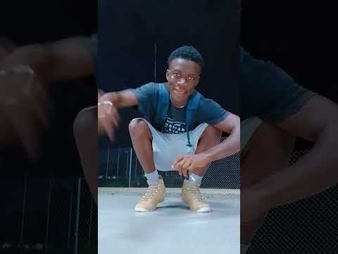 Revoluxon Rocky Inform freestyle by Lil Joezee..