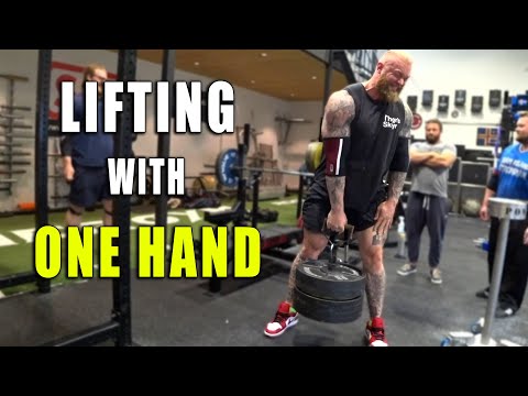 215KG/474lbs WITH ONE HAND